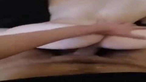 Amateur teen beauty bouncing an ass you can't forget